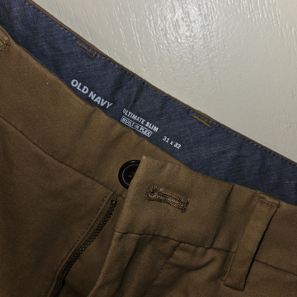 Old Navy Men's Slim Fit Chinos - Tan